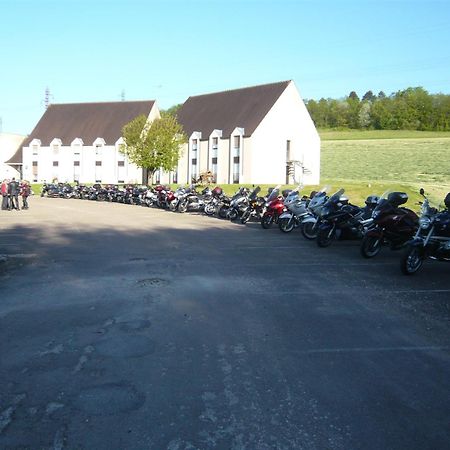 Auberge De Bourgogne Tonnerre Bagian luar foto