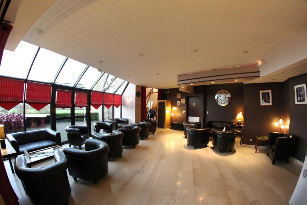 Auberge De Bourgogne Tonnerre Bagian luar foto